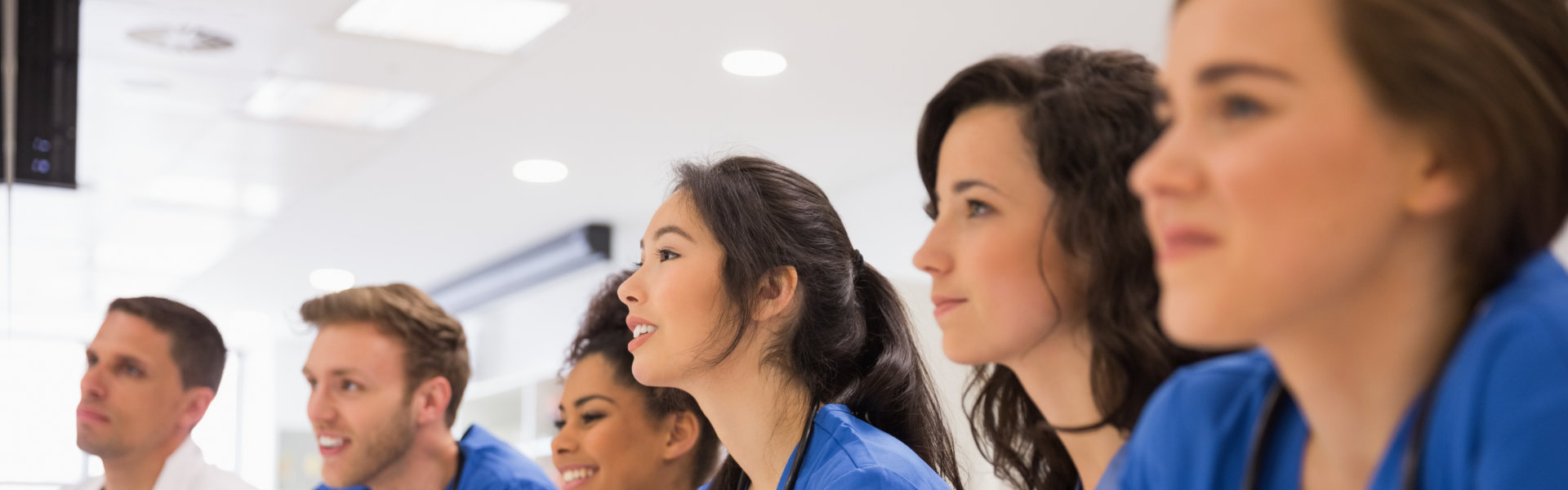 A group of nurse listening to a discussion